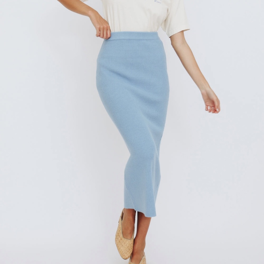 VERGE GIRL SUNDAY SPRITZ KNIT MIDI SKIRT - SKY 💙💙